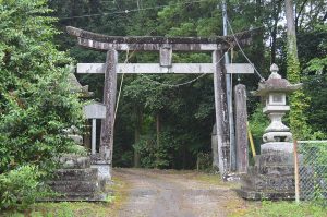 お白粉岩の姿を描いた図