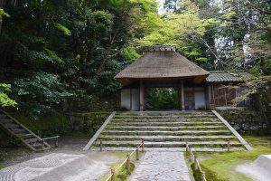 山の神の罰の姿を描いた図